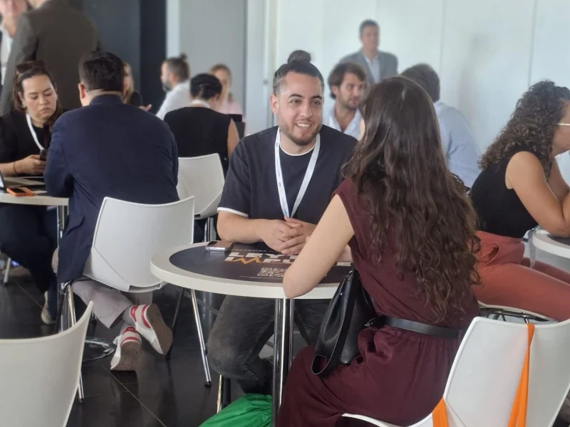 Antonio Cepas en una reunión uno a uno durante Al-Andalus Innovation Venture